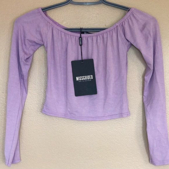 Missguided Tops - 💖3/$25💖 Missguided off the shoulder crop top